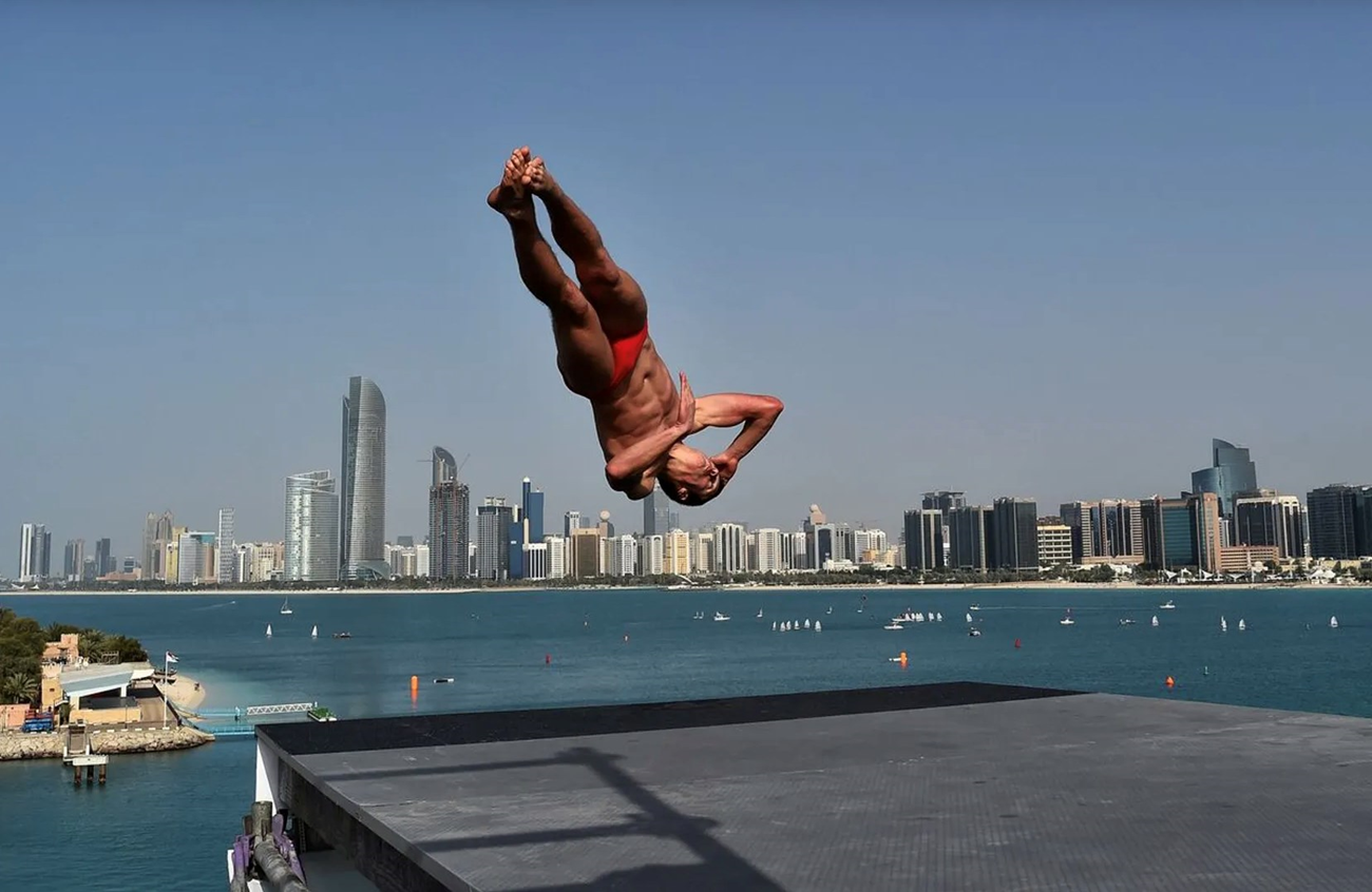 «تحدي الغطس» من «المنصة 27»